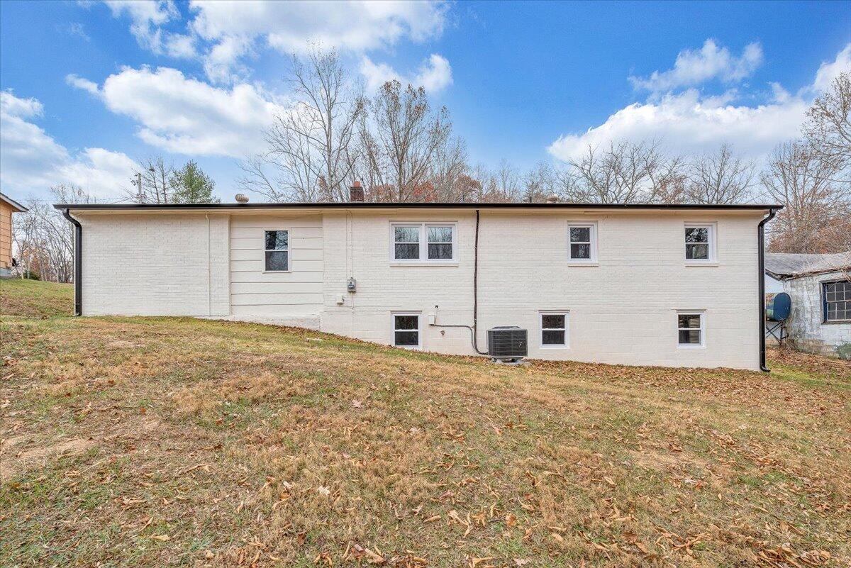 1865 Dewey Road Montvale, VA 24122 - Photo 28 of 32 28-MIB08907