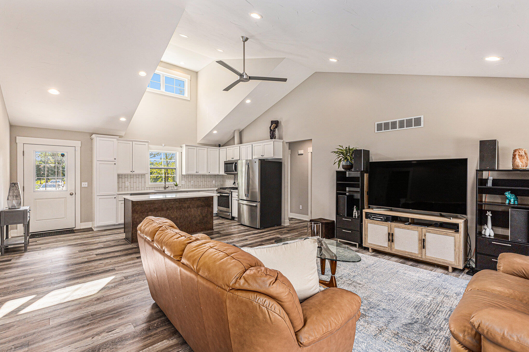 3391 O'Brien Road Southwest Grand Rapids, MI 49534 - Photo 11 of 30 013_houseman_14