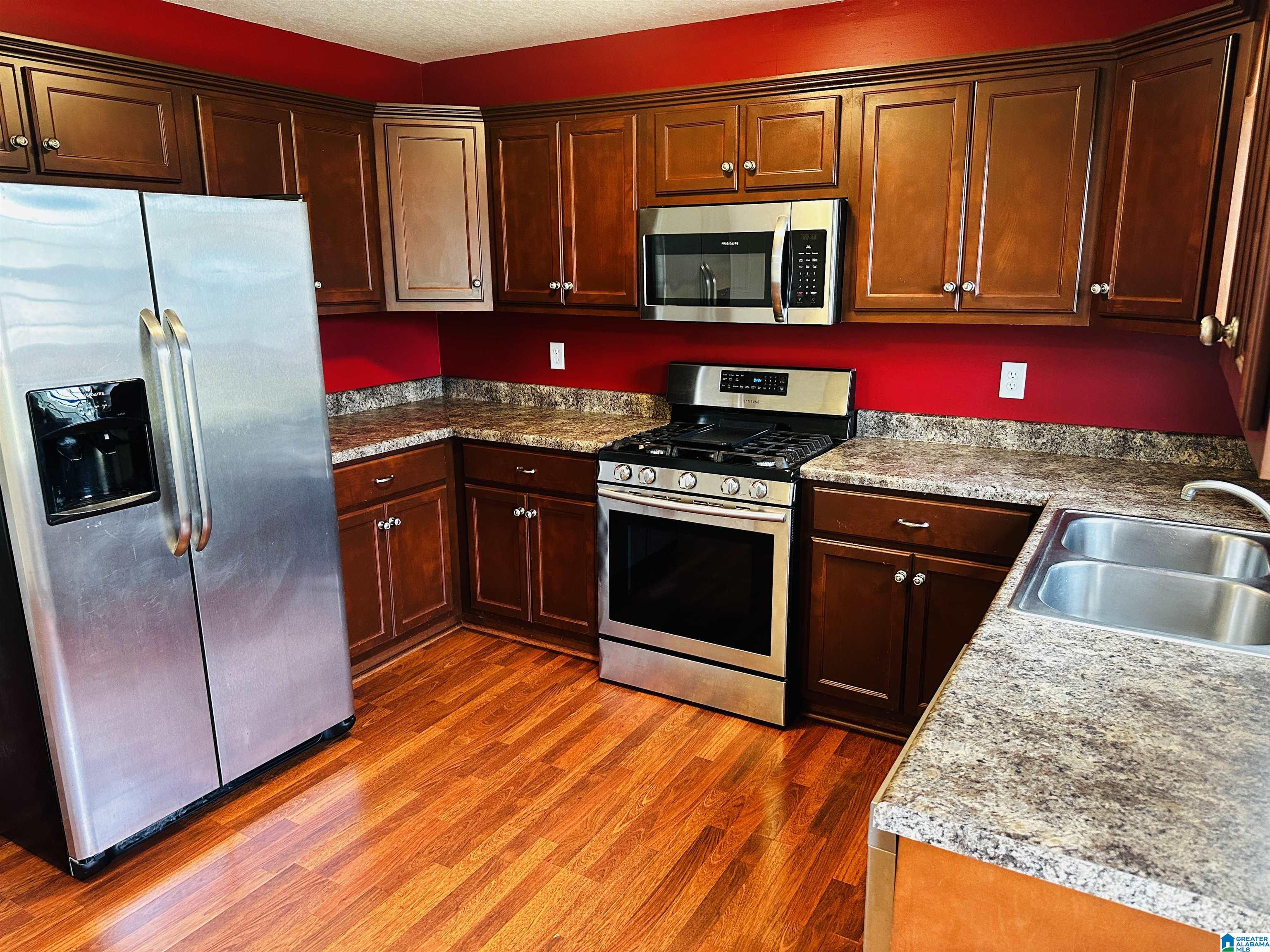 187 Falcon Crest Anniston, AL 36207 - Photo 6 of 17