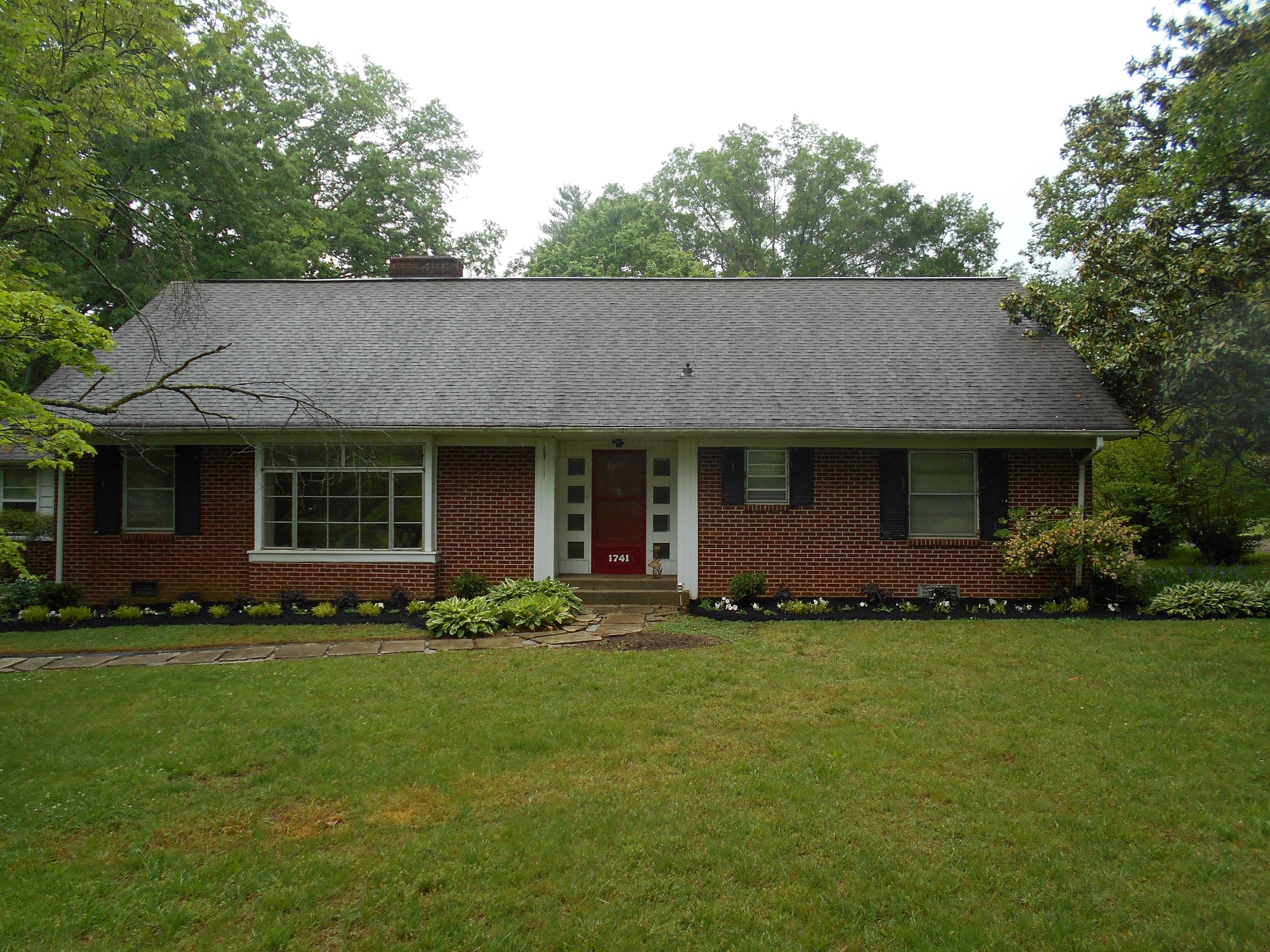 1741 Springbrook Road Alcoa, TN 37701 - Photo 33 of 34 DSCN1460