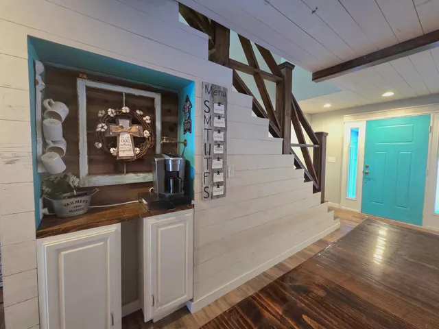 $395,000 | 811 1st Avenue East, Ada, MN 56510