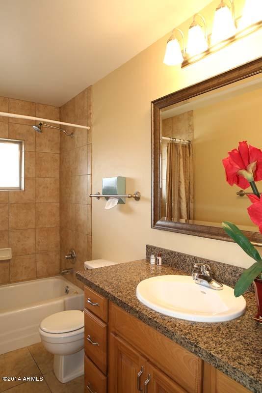 8213 East Chaparral Road Scottsdale, AZ 85250 - Photo 26 of 30 Hall Bath