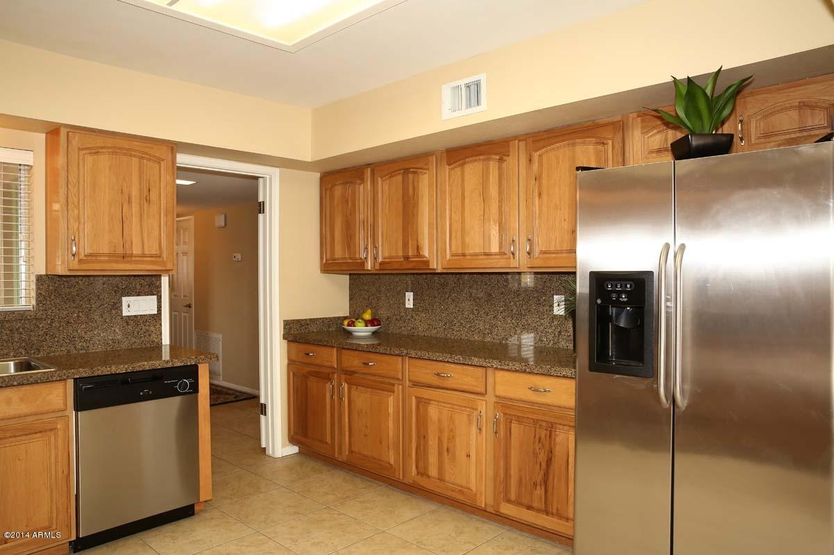 8213 East Chaparral Road Scottsdale, AZ 85250 - Photo 6 of 30 Kitchen2
