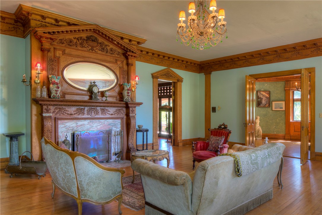 97 Ruggles Avenue Newport, RI 02840 - Photo 16 of 49