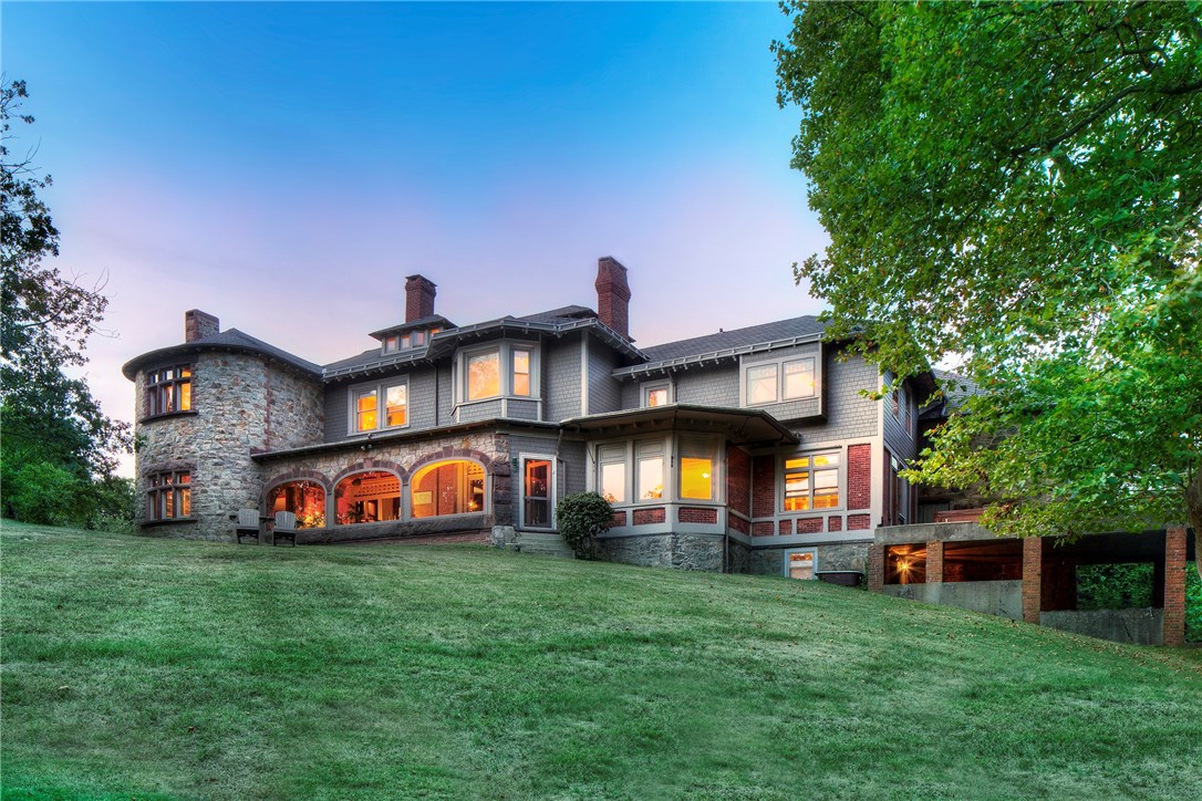 97 Ruggles Avenue Newport, RI 02840 - Photo 2 of 49