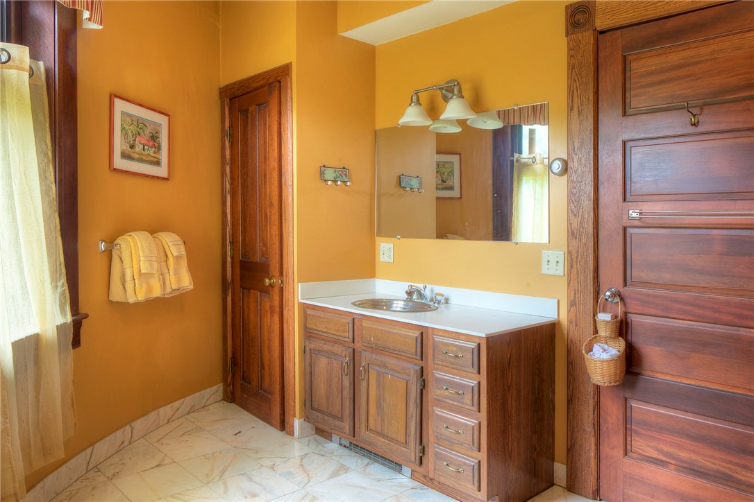 97 Ruggles Avenue Newport, RI 02840 - Photo 28 of 49