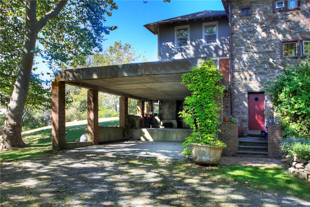 97 Ruggles Avenue Newport, RI 02840 - Photo 43 of 49