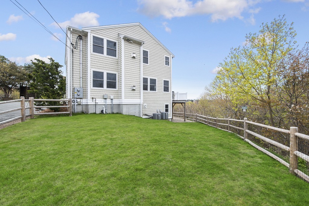 107 Riverview Road, Unit B Gloucester, MA 01930 - Photo 24 of 30 Gallery Image 24