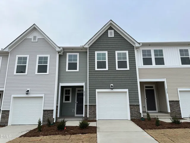 $327,990 | 2927 Hickory Fld Drive, Raleigh, NC 27616
