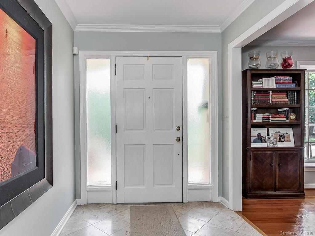 3418 Mill Pond Road Charlotte, NC 28226 - Photo 4 of 26 Gallery Image 4