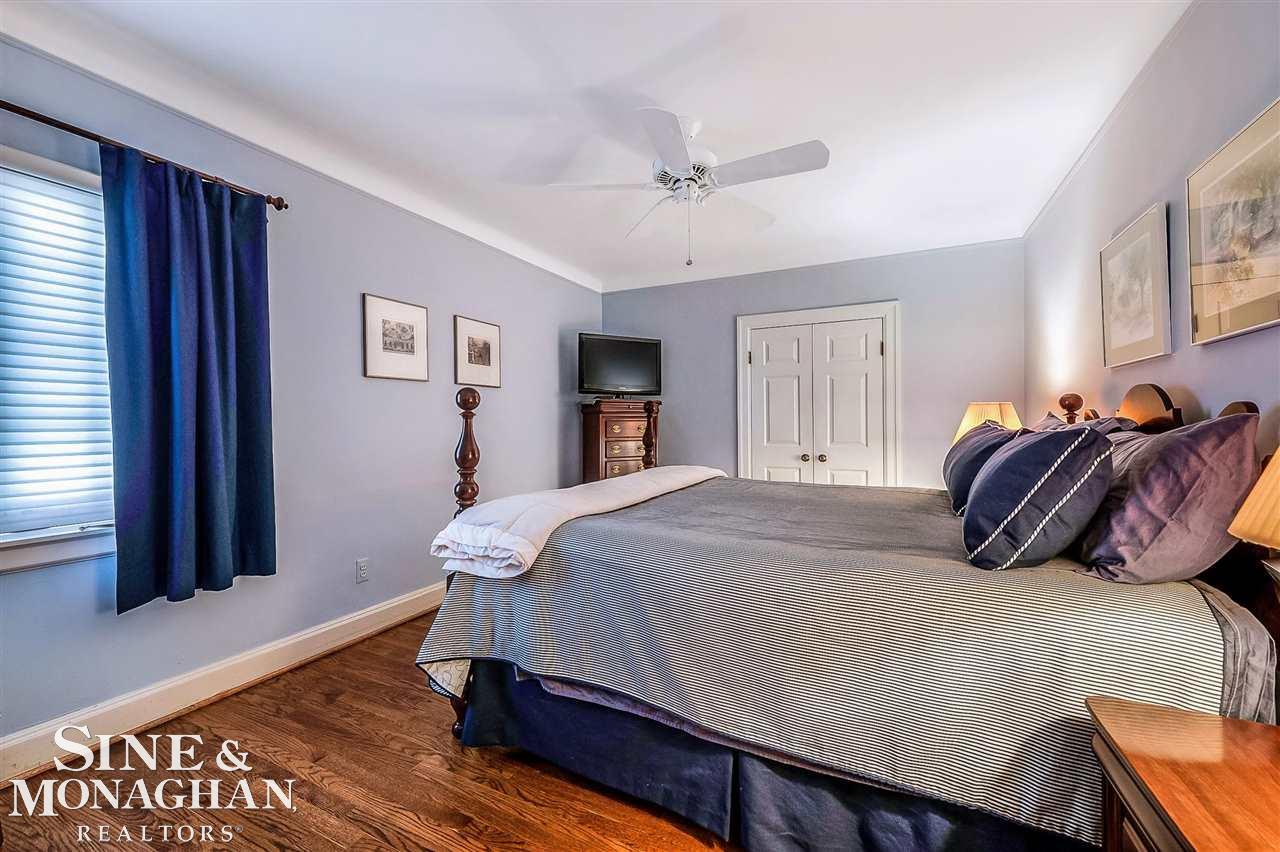 724 Lincoln Road Grosse Pointe, MI 48230 - Photo 19 of 40 50080693-18.JPG