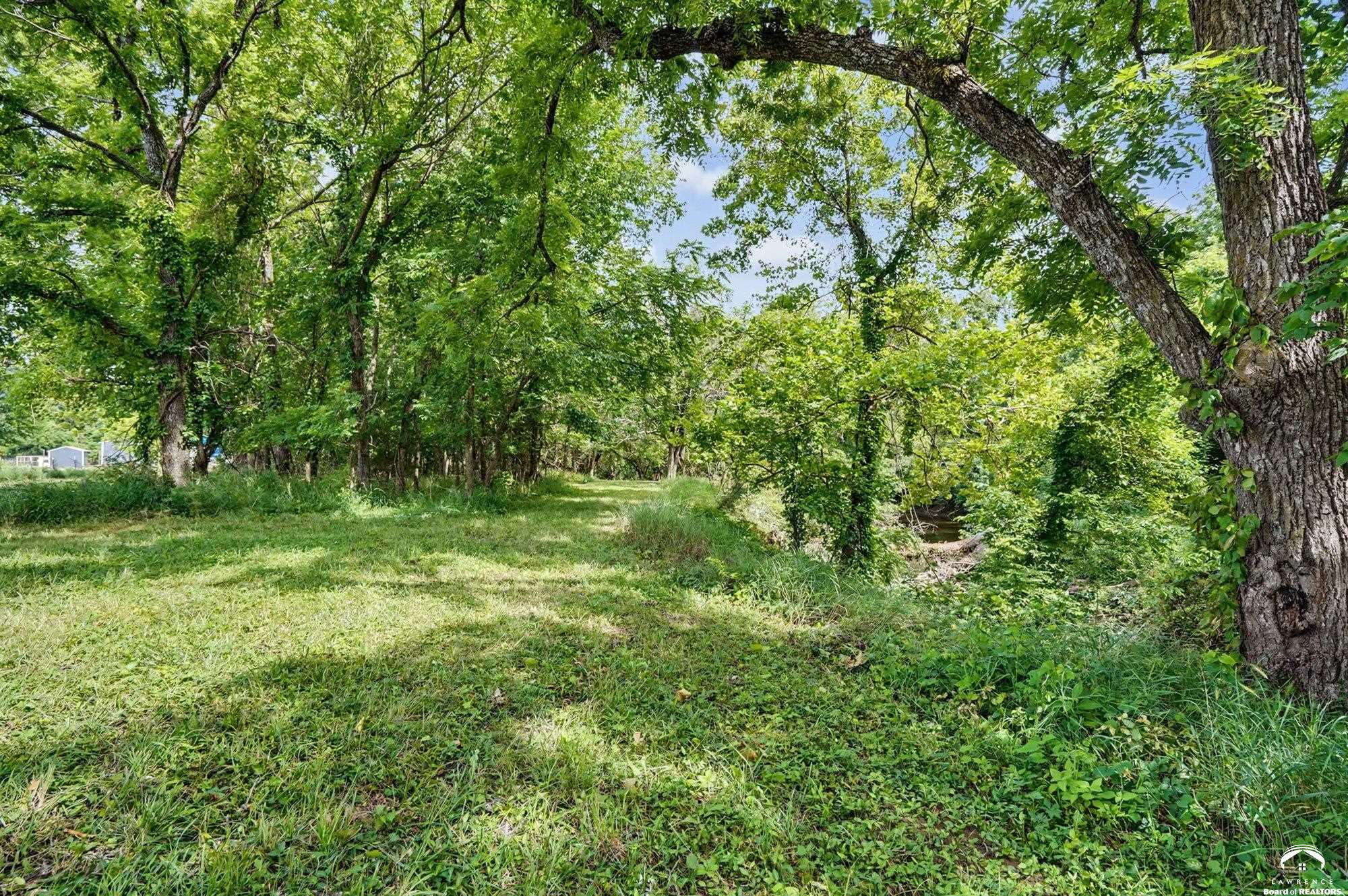 801 North 900 Road Lawrence, KS 66047 - Photo 44 of 61