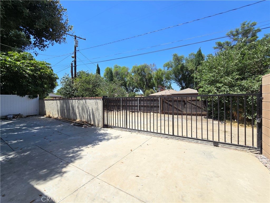 4653 Emerson Street Riverside, CA 92506 - Photo 19 of 24
