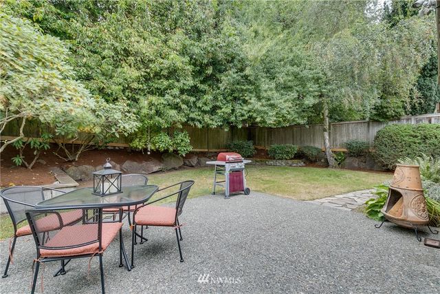 $817,500 | 3637 40th Avenue West, Seattle, WA 98199