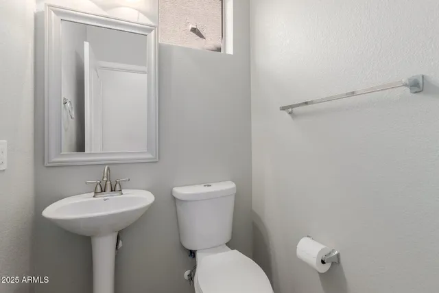 $389,900 | 4963 West Escuda Drive, Glendale, AZ 85308