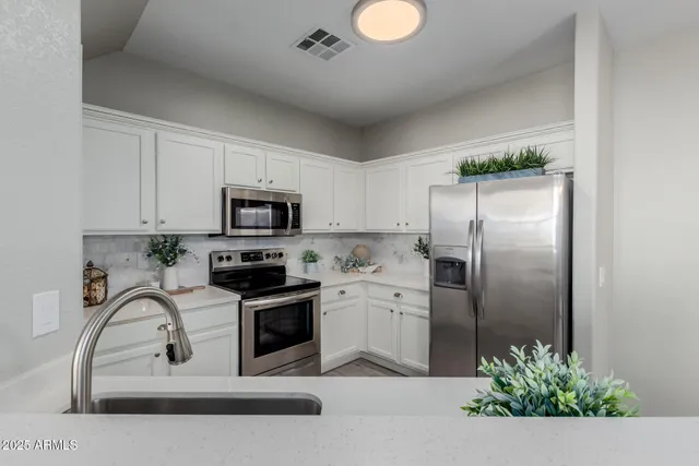 $389,900 | 4963 West Escuda Drive, Glendale, AZ 85308