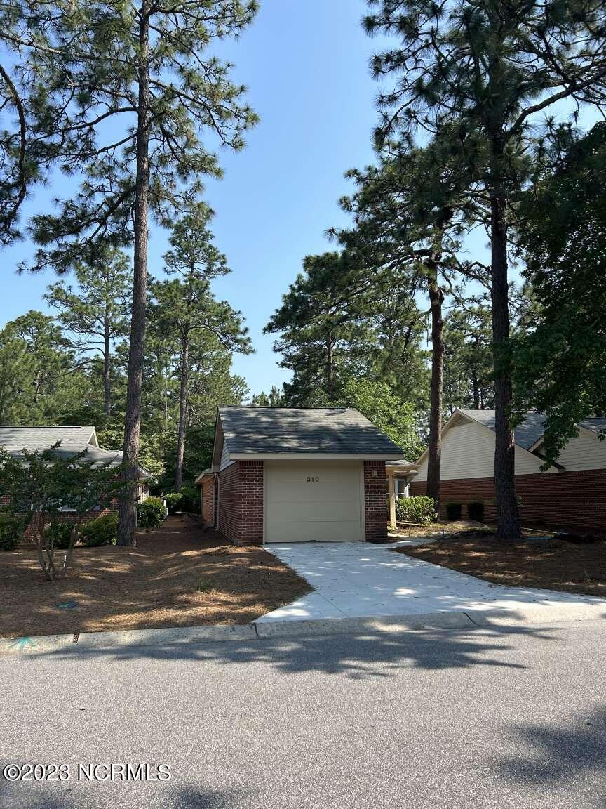 310 Pinehurst Trace Drive Pinehurst, NC 28374 - Photo 3 of 18 Owner.3