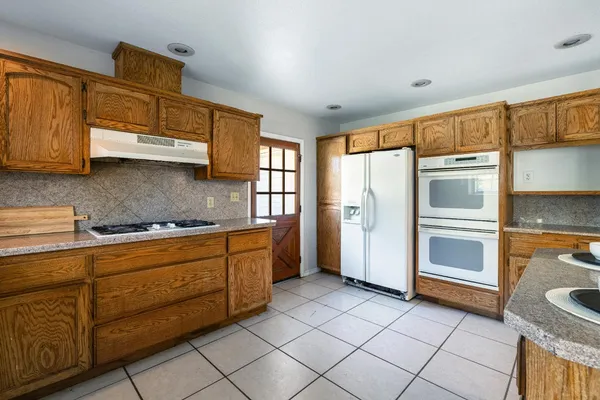 $1,299,000 | 4666 North Zediker Avenue, Sanger, CA 93657