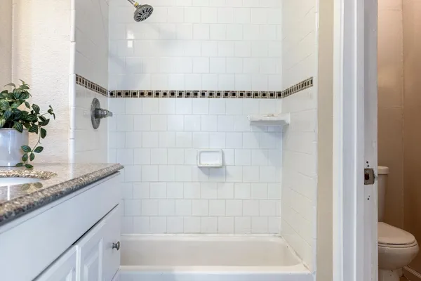 $1,299,000 | 4666 North Zediker Avenue, Sanger, CA 93657