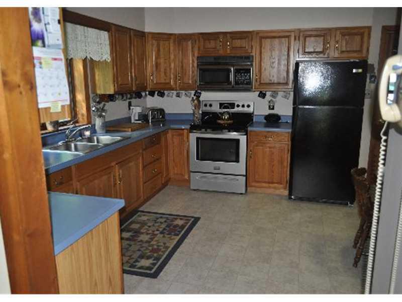 462 Wing Road Hermon, ME 04401 - Photo 5 of 21 Kitchen.