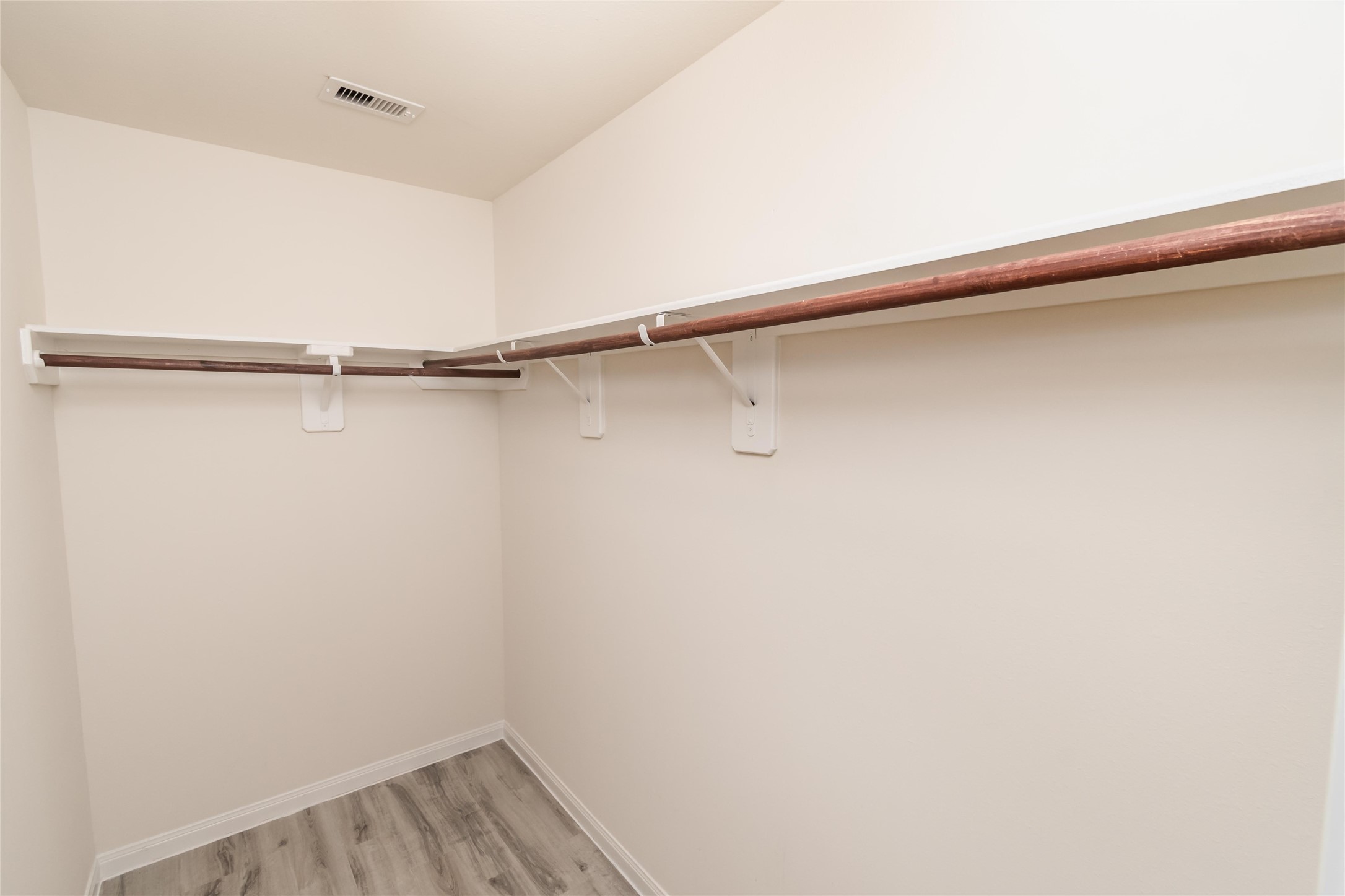 12631 Needles Nest Road Houston, TX 77038 - Photo 8 of 10