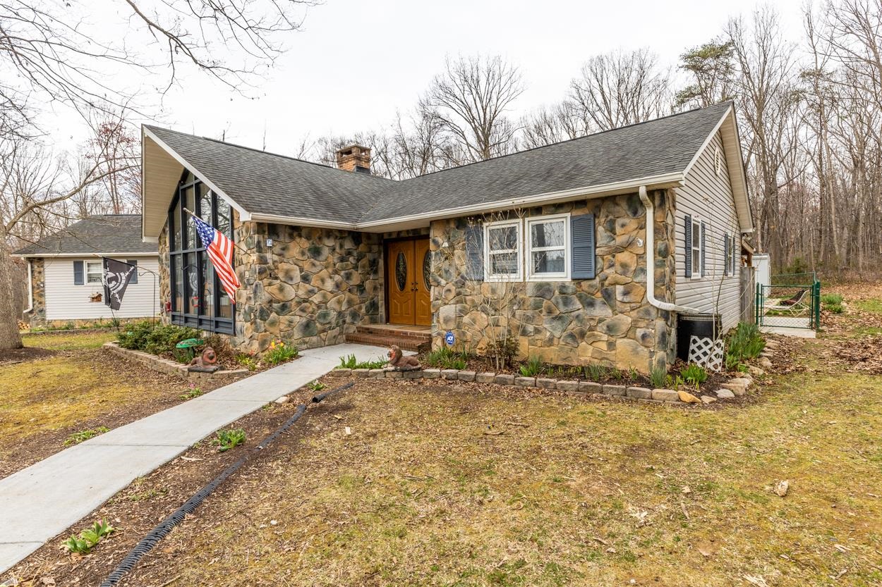 499 Verbena Road Shenandoah, VA 22849 - Photo 8 of 32 Gallery Image 8