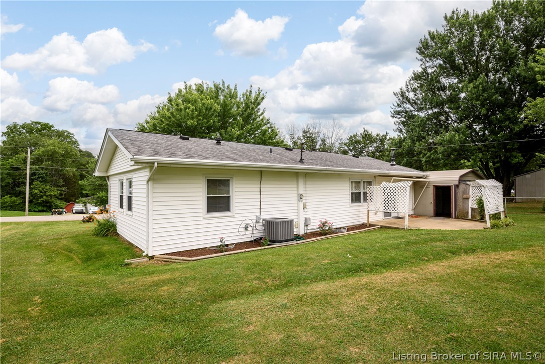 7120 Peach Tree Lane Georgetown, IN 47122 - Photo 32 of 33