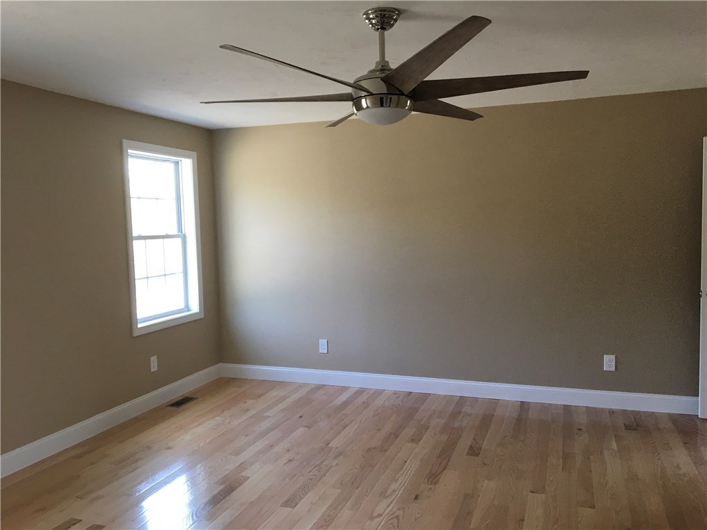 516 Lucille Street Woonsocket, RI 02895 - Photo 11 of 25 Gallery Image 11