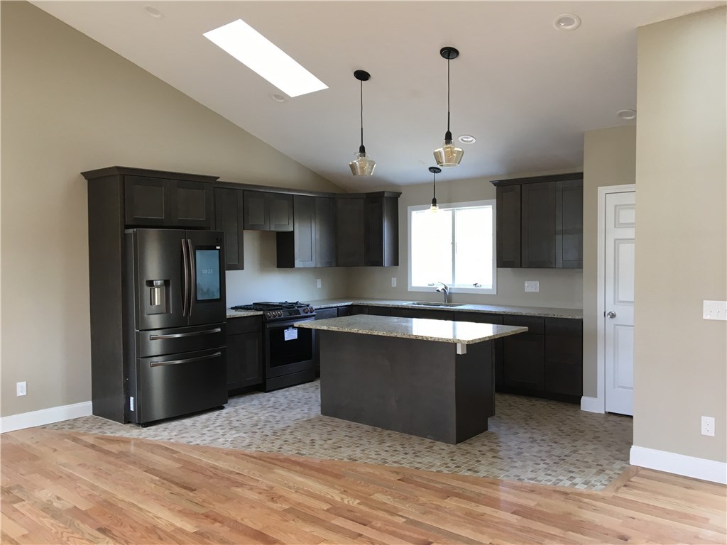 516 Lucille Street Woonsocket, RI 02895 - Photo 3 of 25 Gallery Image 3