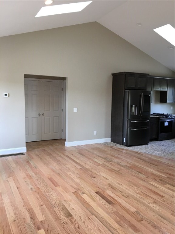 516 Lucille Street Woonsocket, RI 02895 - Photo 9 of 25 Gallery Image 9