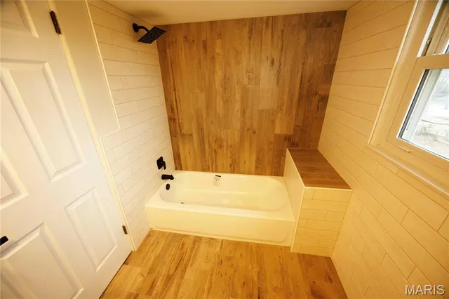 $349,900 | 1829 East Weissinger Lane, Cape Girardeau, MO 63701