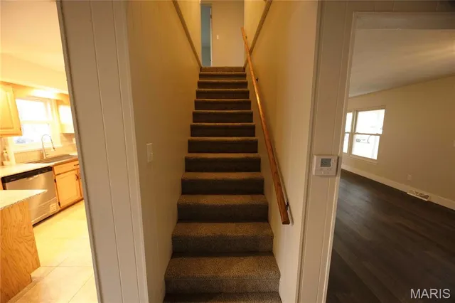 $349,900 | 1829 East Weissinger Lane, Cape Girardeau, MO 63701