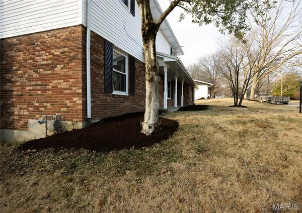 $334,900 | 1829 East Weissinger Lane, Cape Girardeau, MO 63701