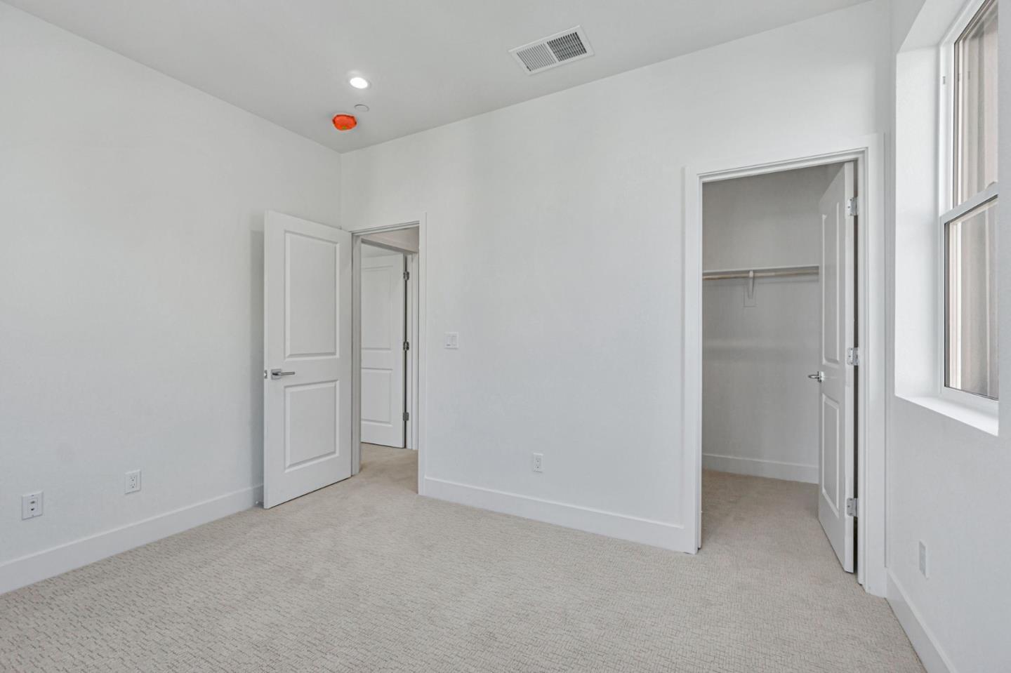 3201 Ivory Terrace San Ramon, CA 94583 - Photo 12 of 24 Gallery Image 12