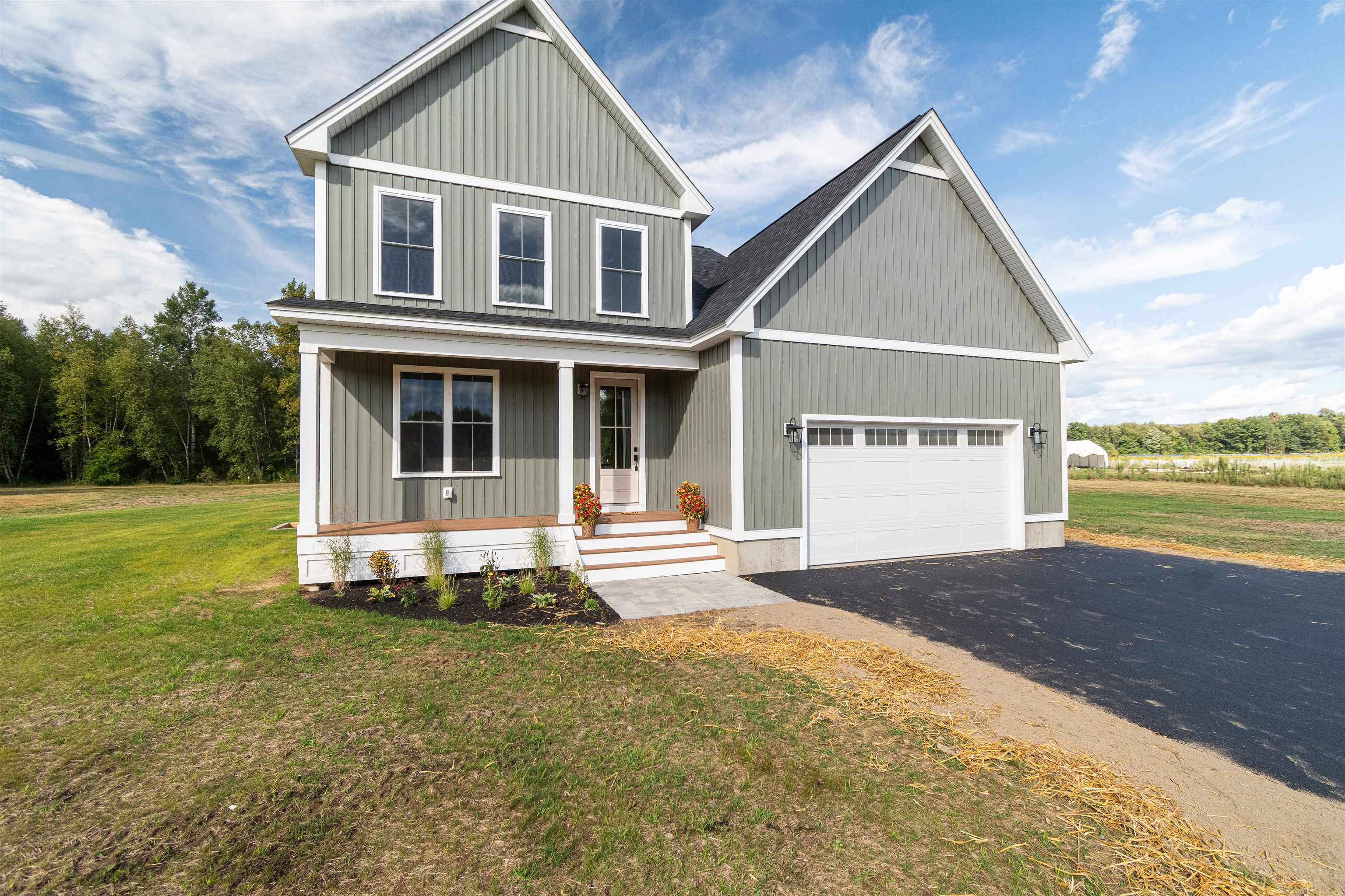 427 Mountain View Road Williston, VT 05495 - Photo 4 of 60 Gallery Image 4