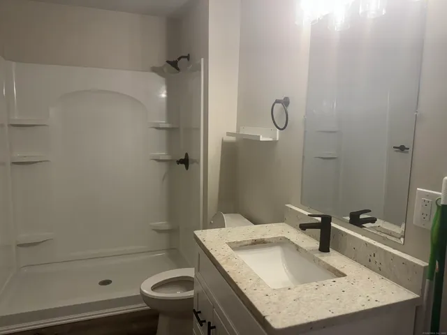 $1,275 | 51 Russ Street, Unit 51D, Hartford, CT 06106