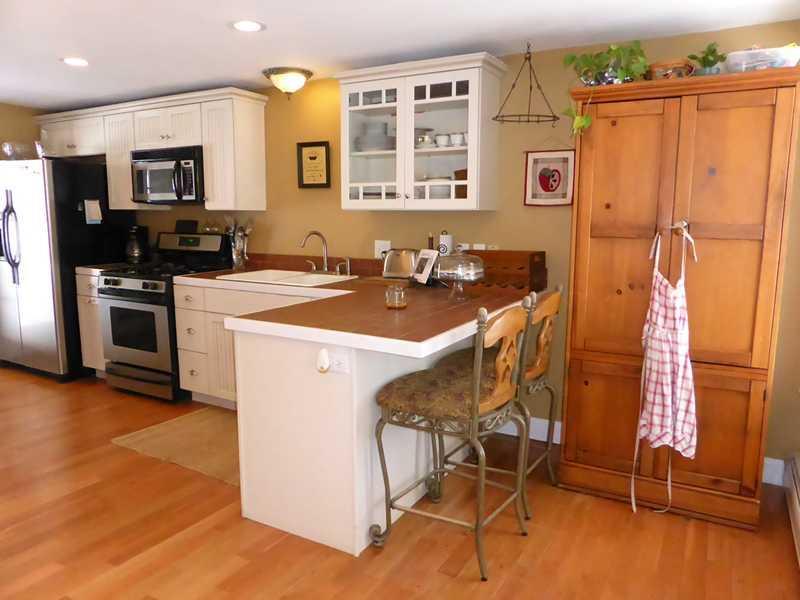 715 Oak Hill Road Standish, ME 04084 - Photo 2 of 22 Kitchen.