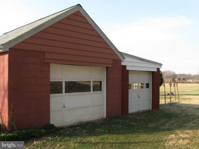 3001 Damascus Road Brookeville, MD 20833 - Photo 9 of 19 Exterior (Rear)
