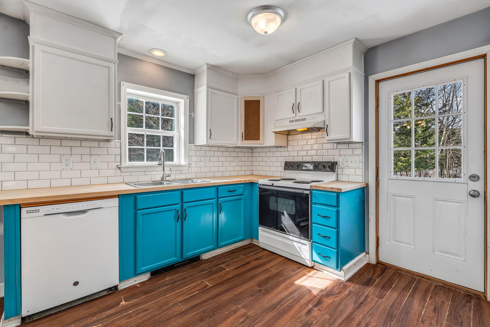 40 Harwood Road Farmingdale, ME 04344 - Photo 12 of 44 2-web-or-mls-40-harwood-rd