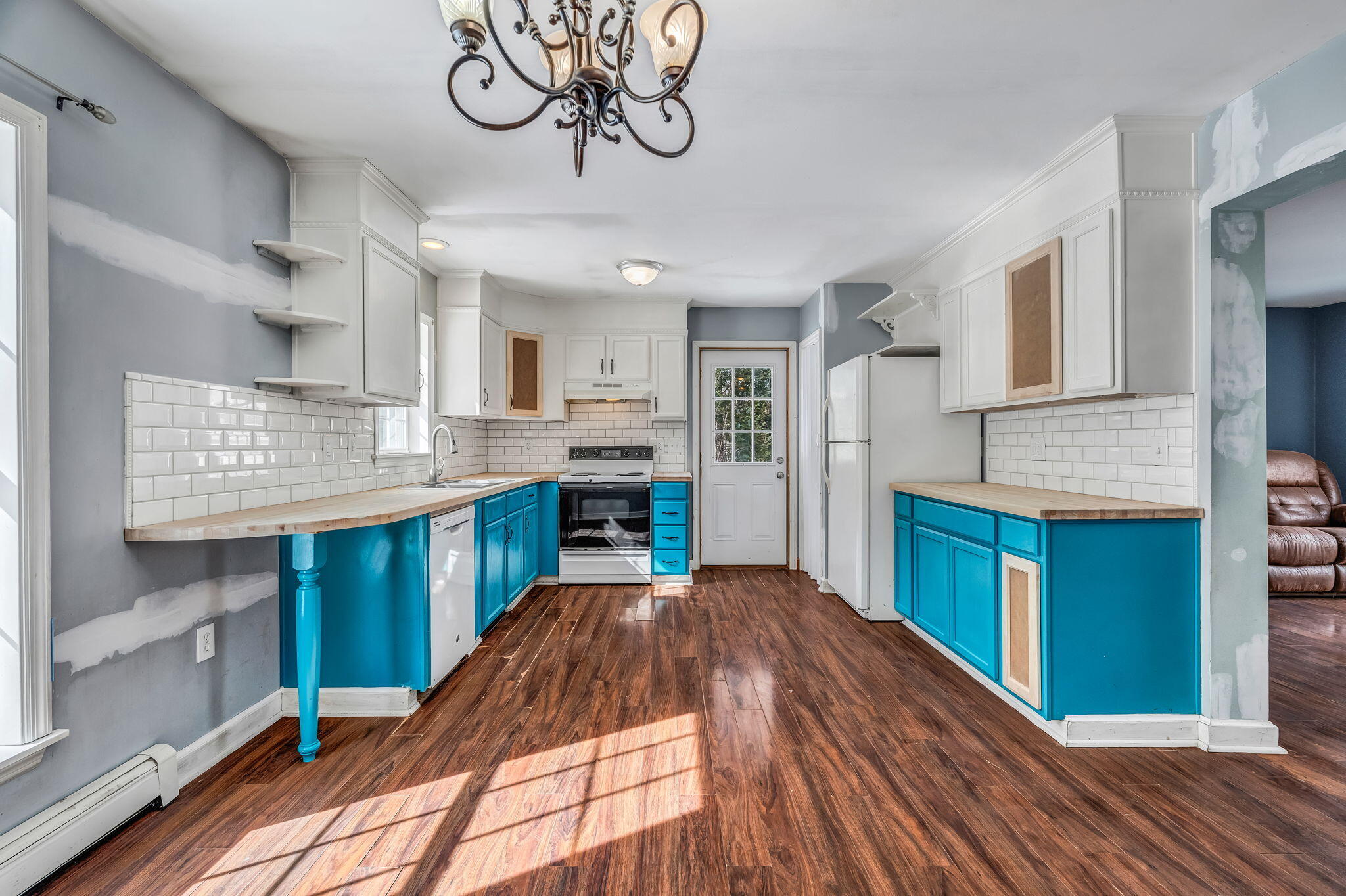 40 Harwood Road Farmingdale, ME 04344 - Photo 10 of 44 6-web-or-mls-40-harwood-rd