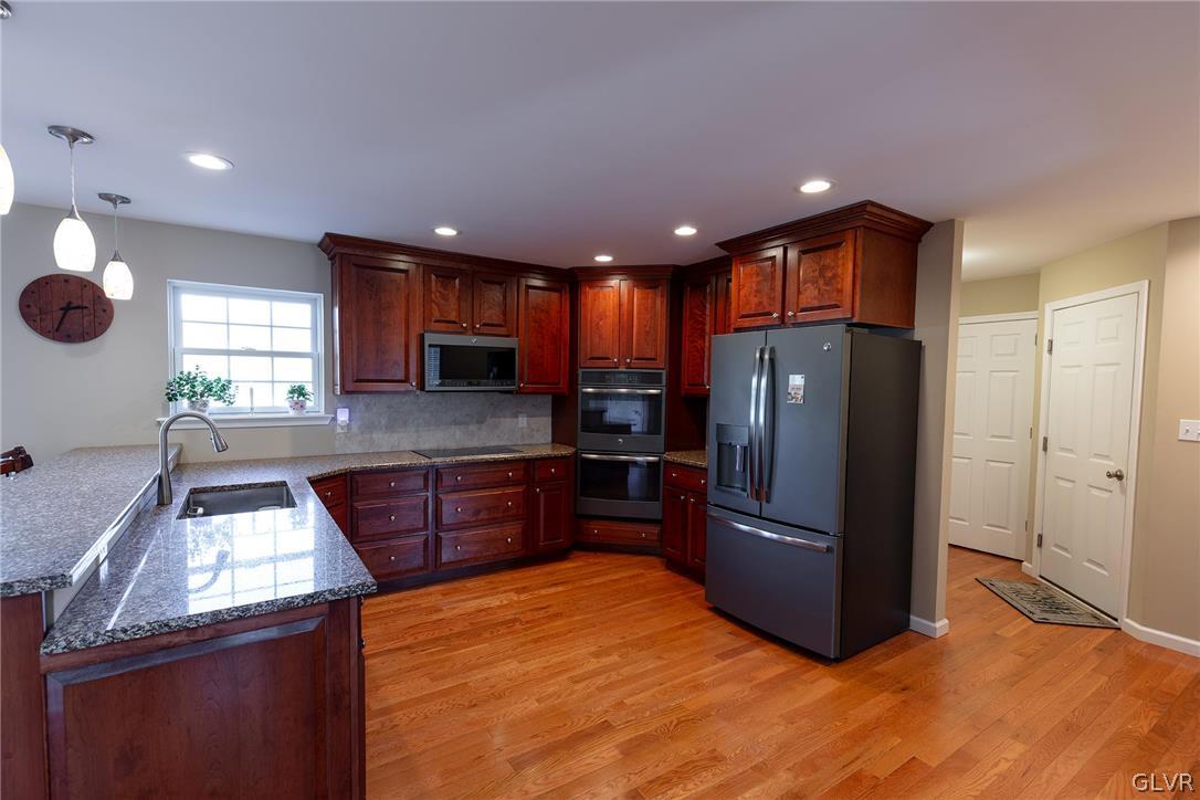 232 Smith Road Kunkletown, PA 18058 - Photo 5 of 39 Gallery Image 5