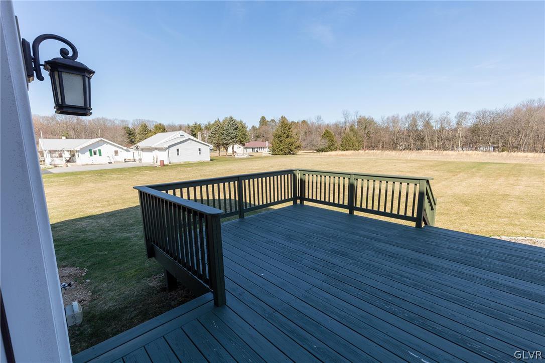 232 Smith Road Kunkletown, PA 18058 - Photo 7 of 39 Gallery Image 7