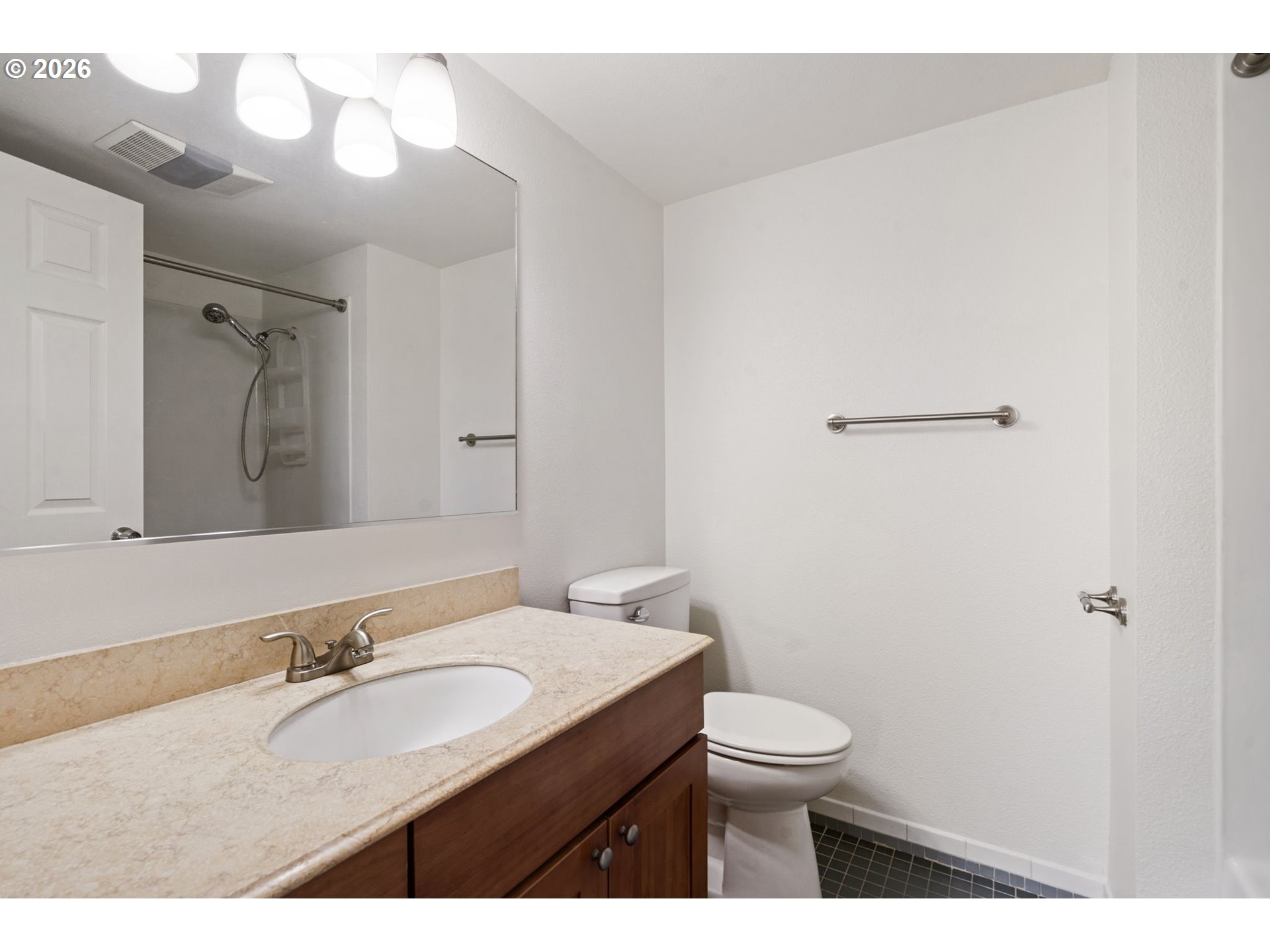 1602 Deborah Road, Unit C Newberg, OR 97132 - Photo 19 of 28