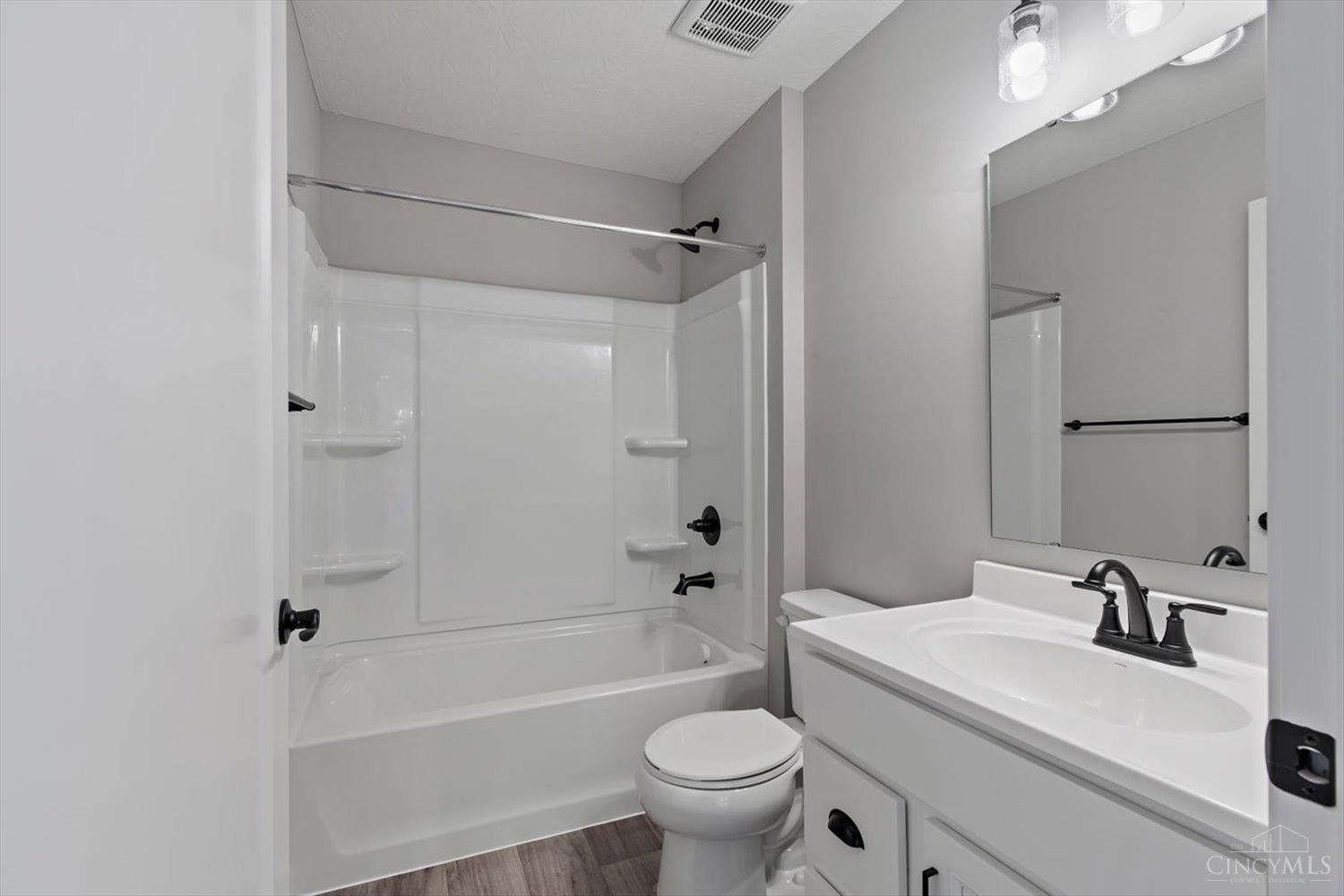 667 Tradition Ridge, Unit 77204 Cincinnati, OH 45245 - Photo 25 of 30 Gallery Image 25