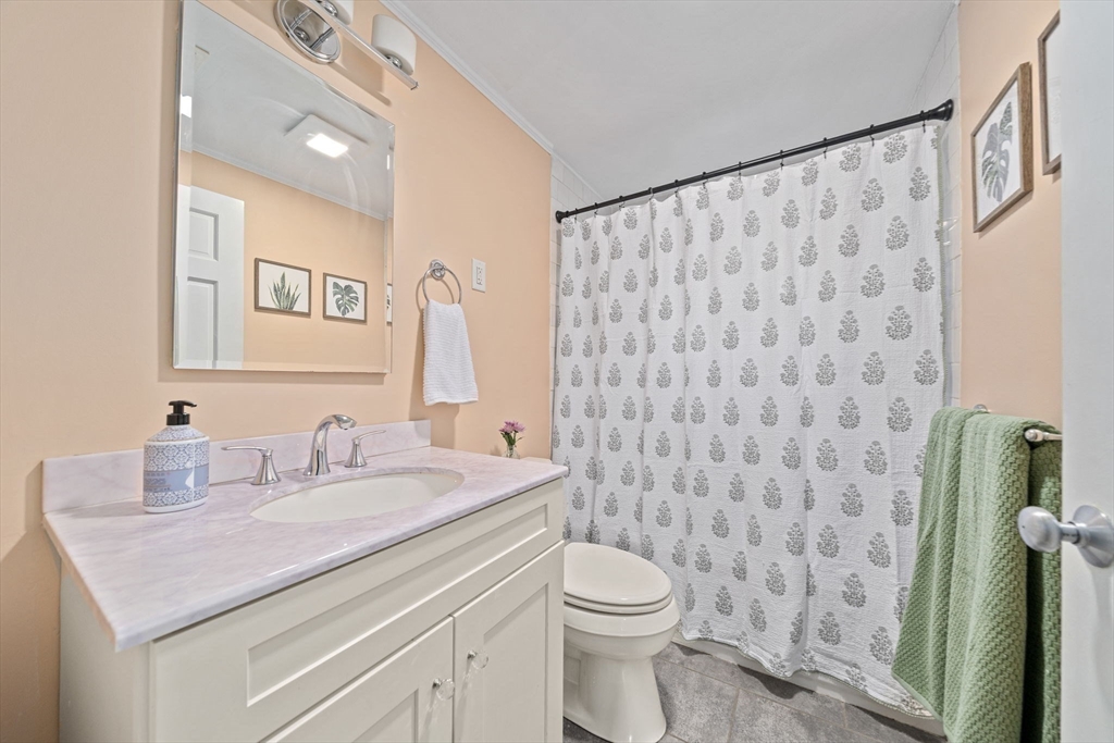 65 Saning Road Weymouth, MA 02191 - Photo 15 of 36 Gallery Image 15