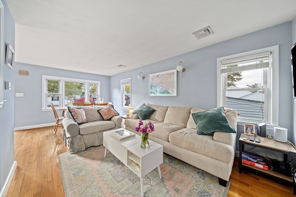 65 Saning Road Weymouth, MA 02191 - Photo 3 of 36 Gallery Image 3