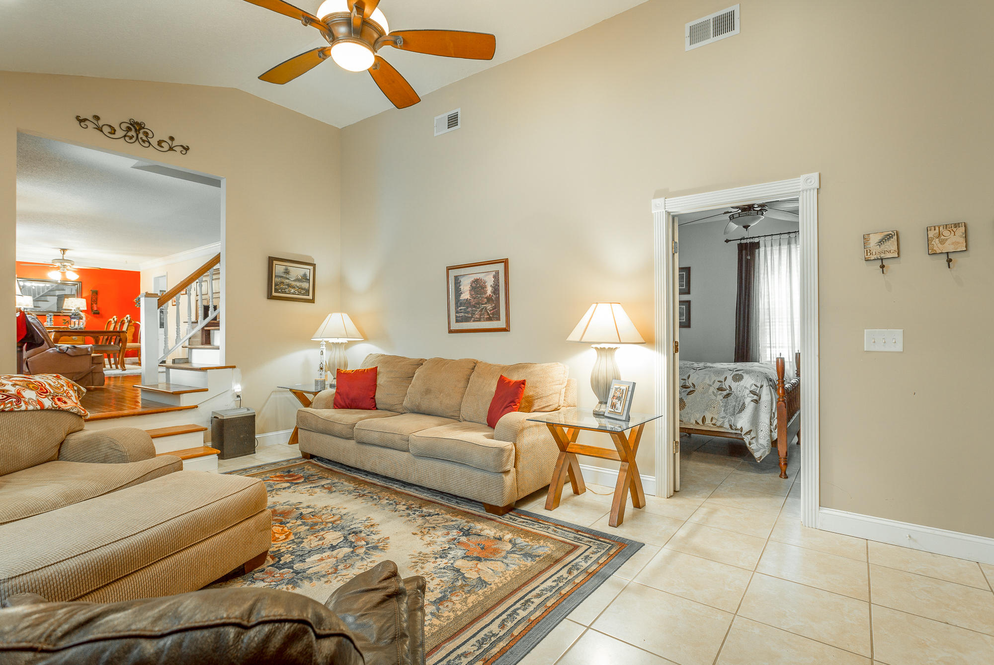918 Osburn Road Chickamauga, GA 30707 - Photo 17 of 46 Den/ Family Room