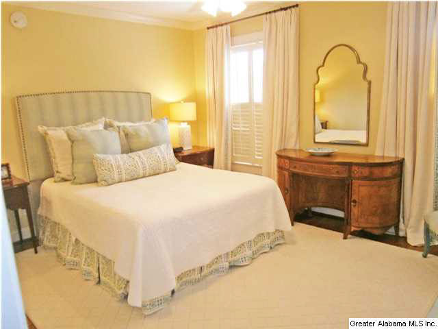 2516 Heathermoor Road Birmingham, AL 35223 - Photo 22 of 32