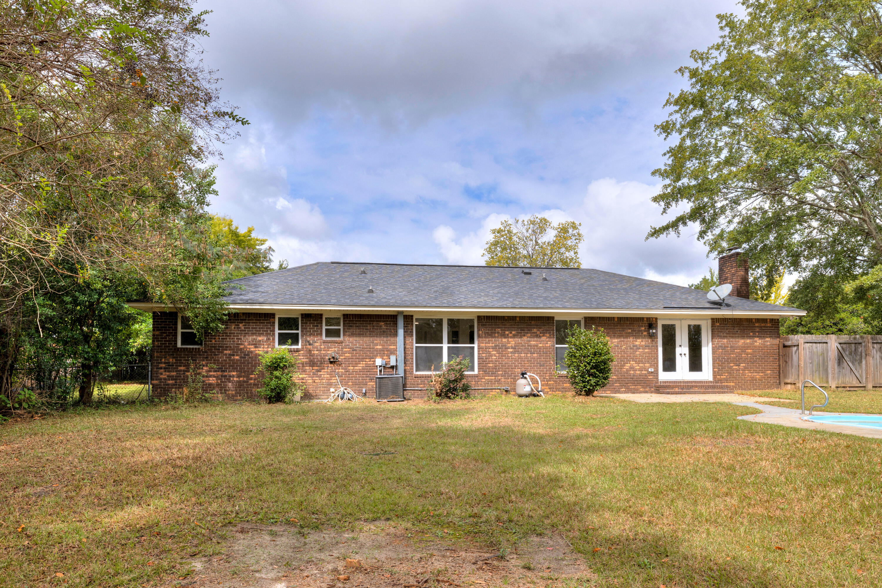 2202 Gingko Drive Sumter, SC 29150 - Photo 7 of 43