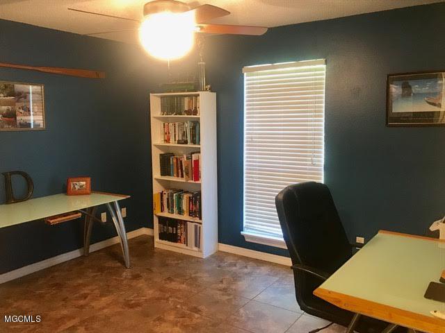 13900 Big Bend Road Moss Point, MS 39562 - Photo 26 of 31 26